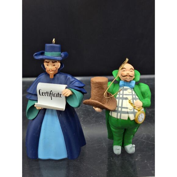 Hallmark Keepsake Ornament | Wizard of Oz Munchkinland Mayor & Coroner 1997 NIB - Picture 1 of 15